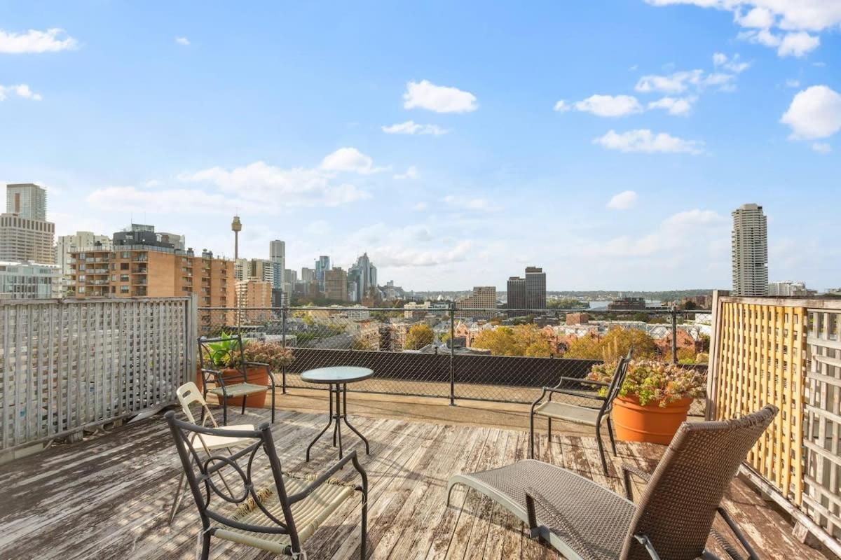 Cosy With Views Apartment