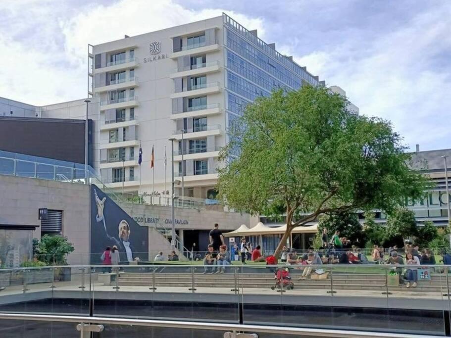 Apartment 18luxury In Heart Of Chatswood Free Parking