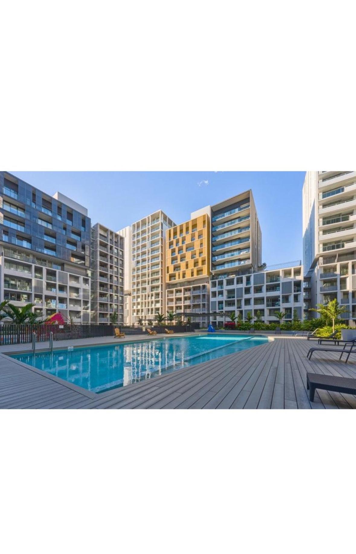 Olympic Park Walk To Aquatic Centre And Stadium * Sydney