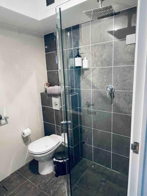 Elizabeth Bay Marina Apartment Sydney