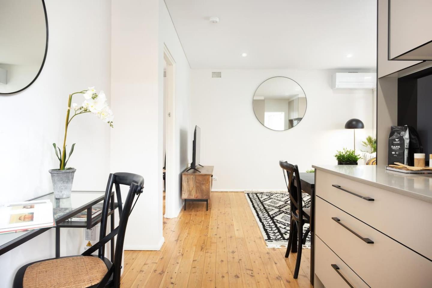 Apartment Live Like A Local In Trendy Marrickville