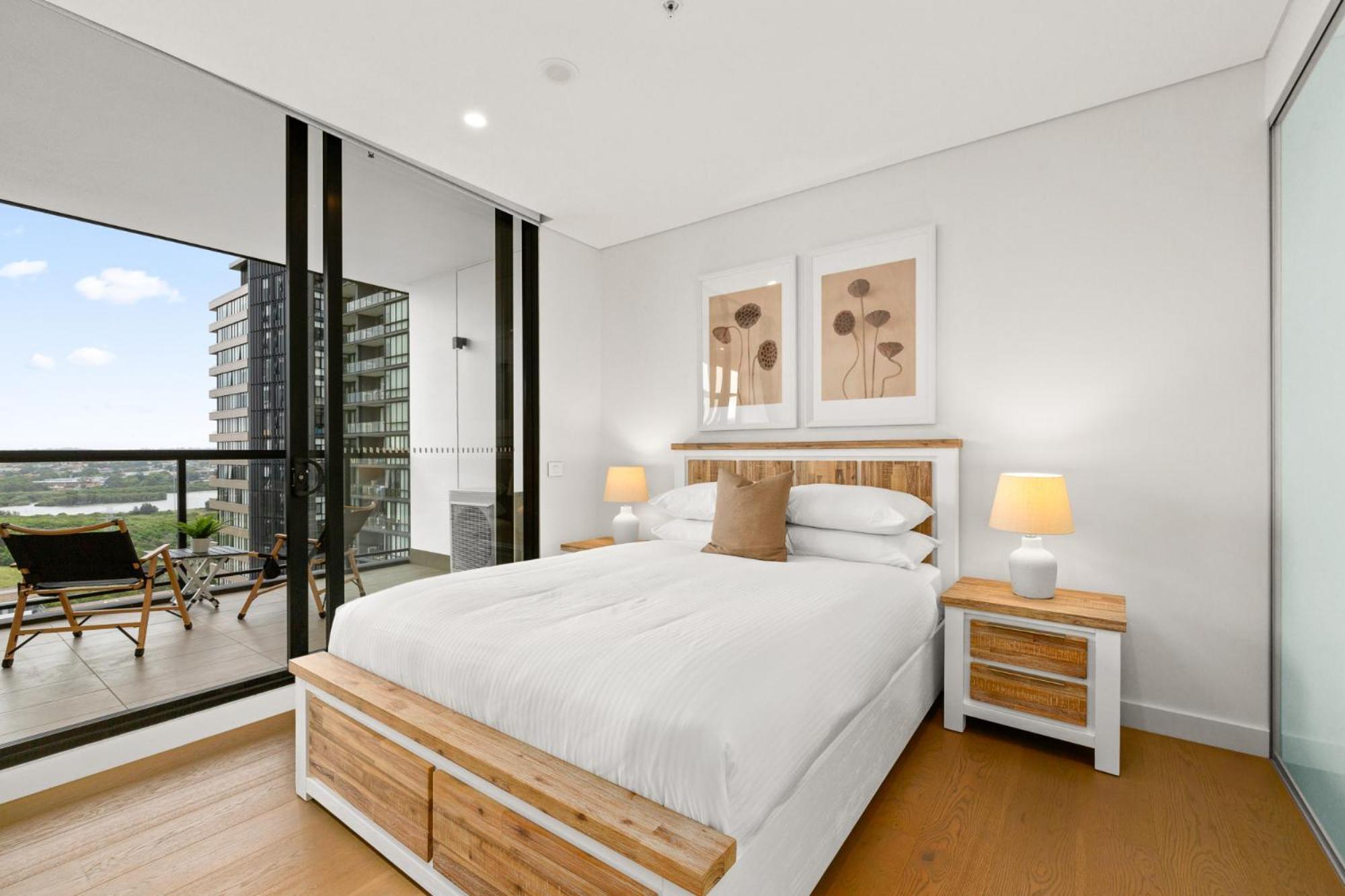 Chic 1-bed With Pool By River Ferry & Amenities Sydney