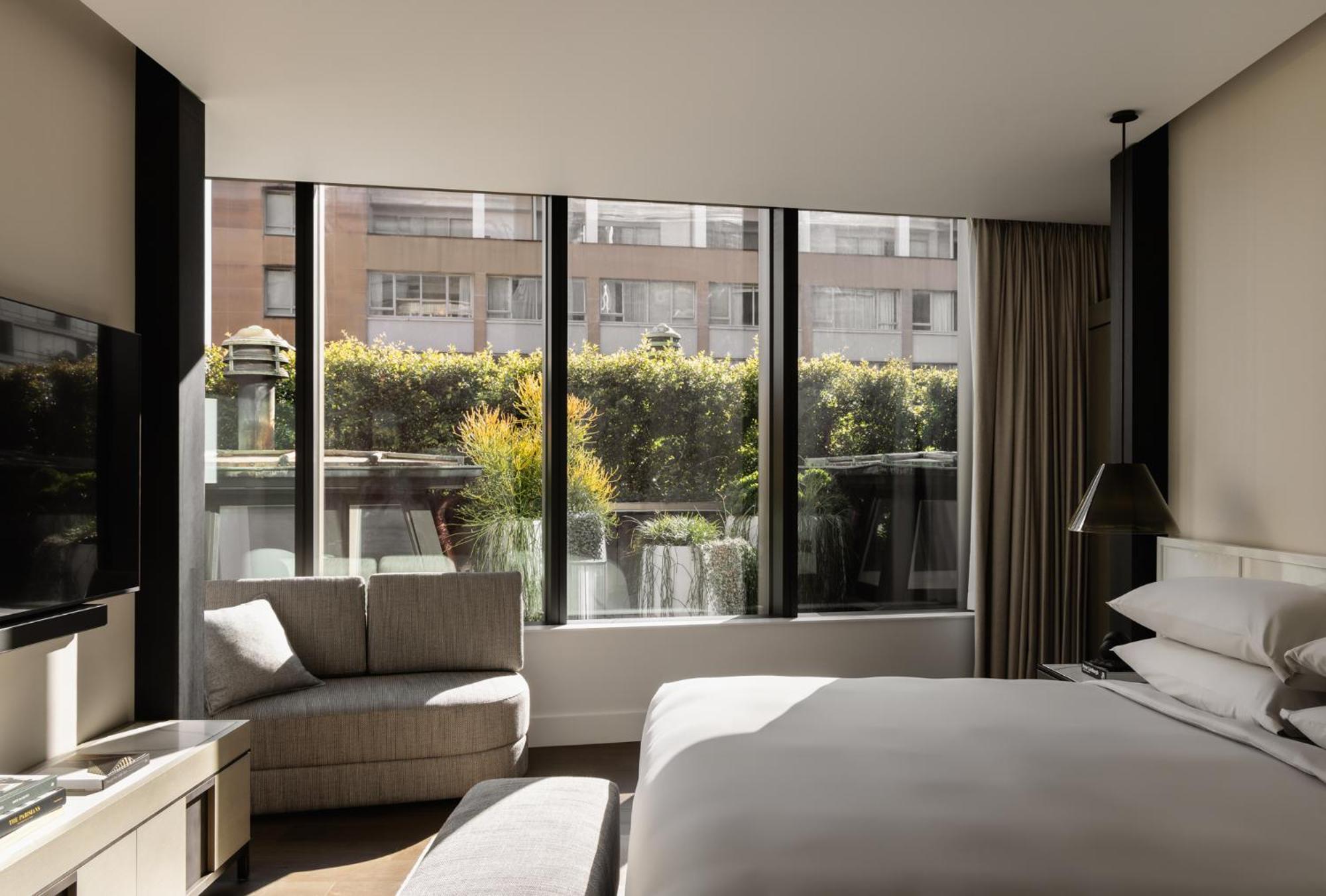 Capella Hotel