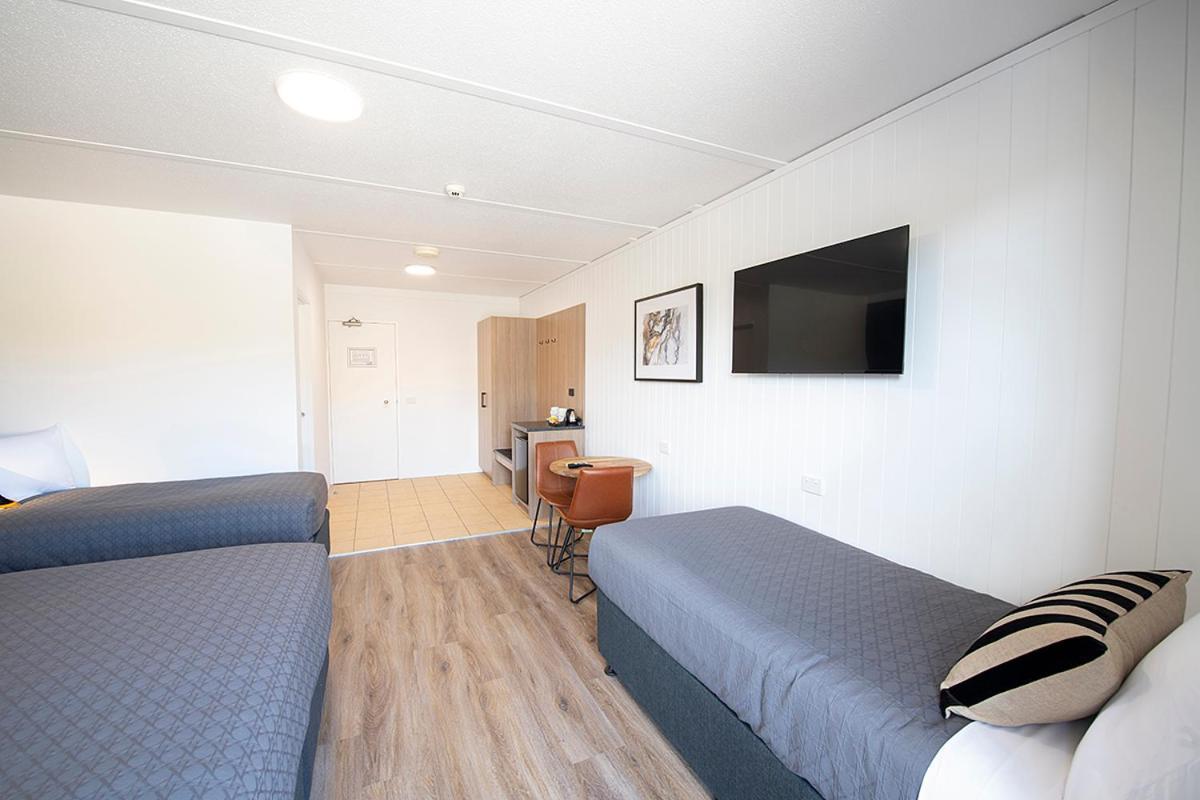 Southend 3* Sydney