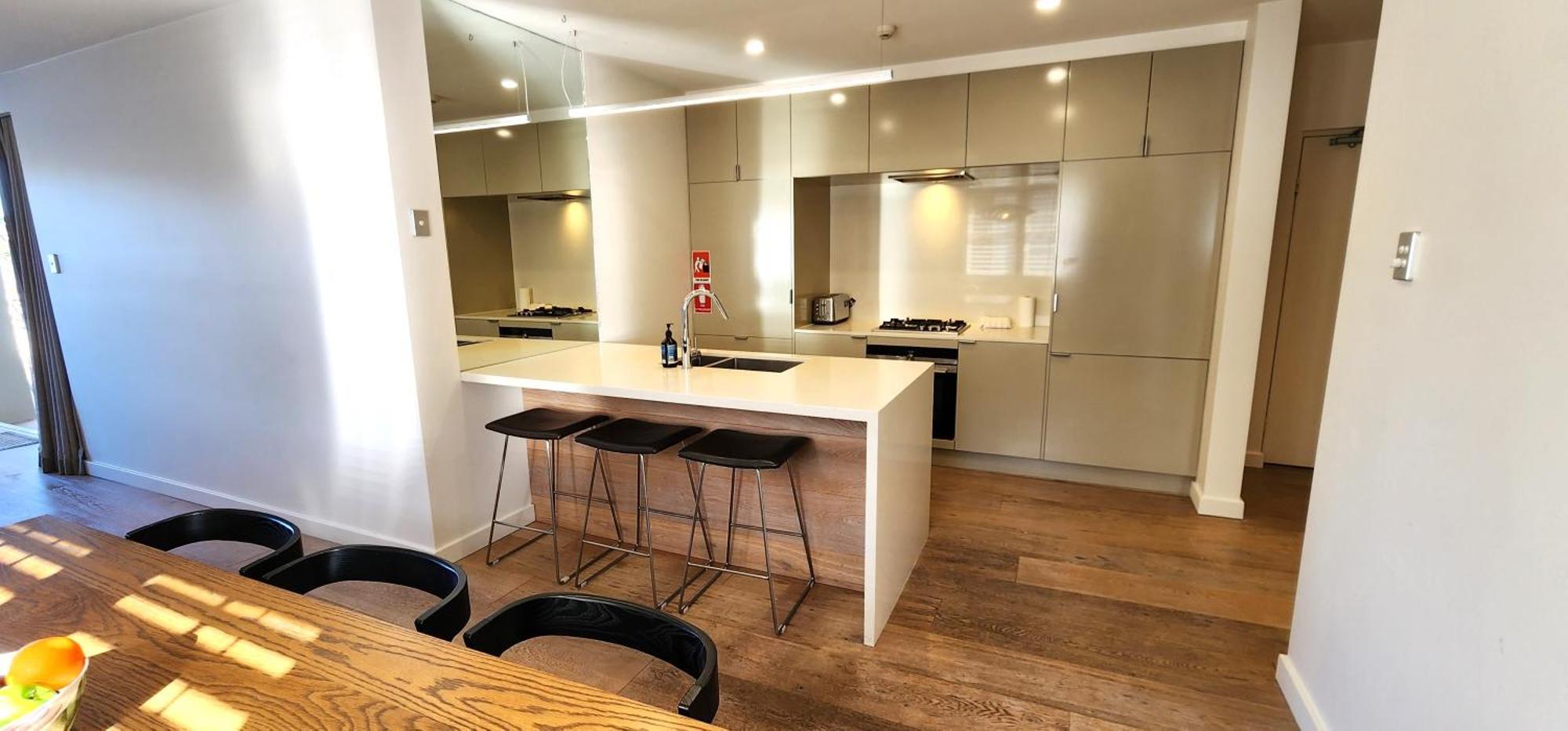 Apartment Absolute Waterfront With Oversized Private Terrace *