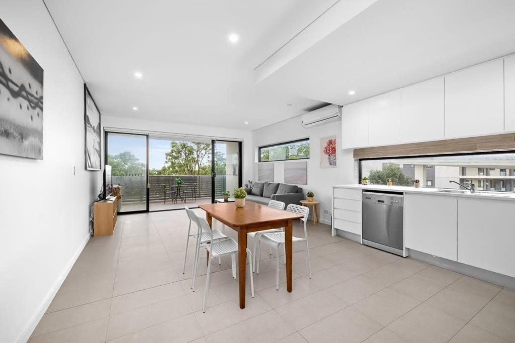 Apartment New Modern 2br 2baths In Homebush Sleeps 6 Sydney
