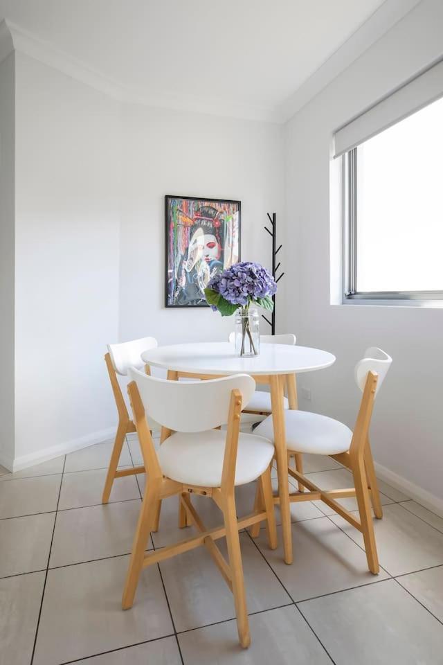 Apartment The Earl - Potts Point Paradise With Views Sydney