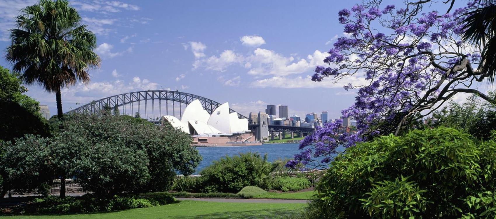 Family Friendly 2br W/seaview Balcony Apartment Sydney