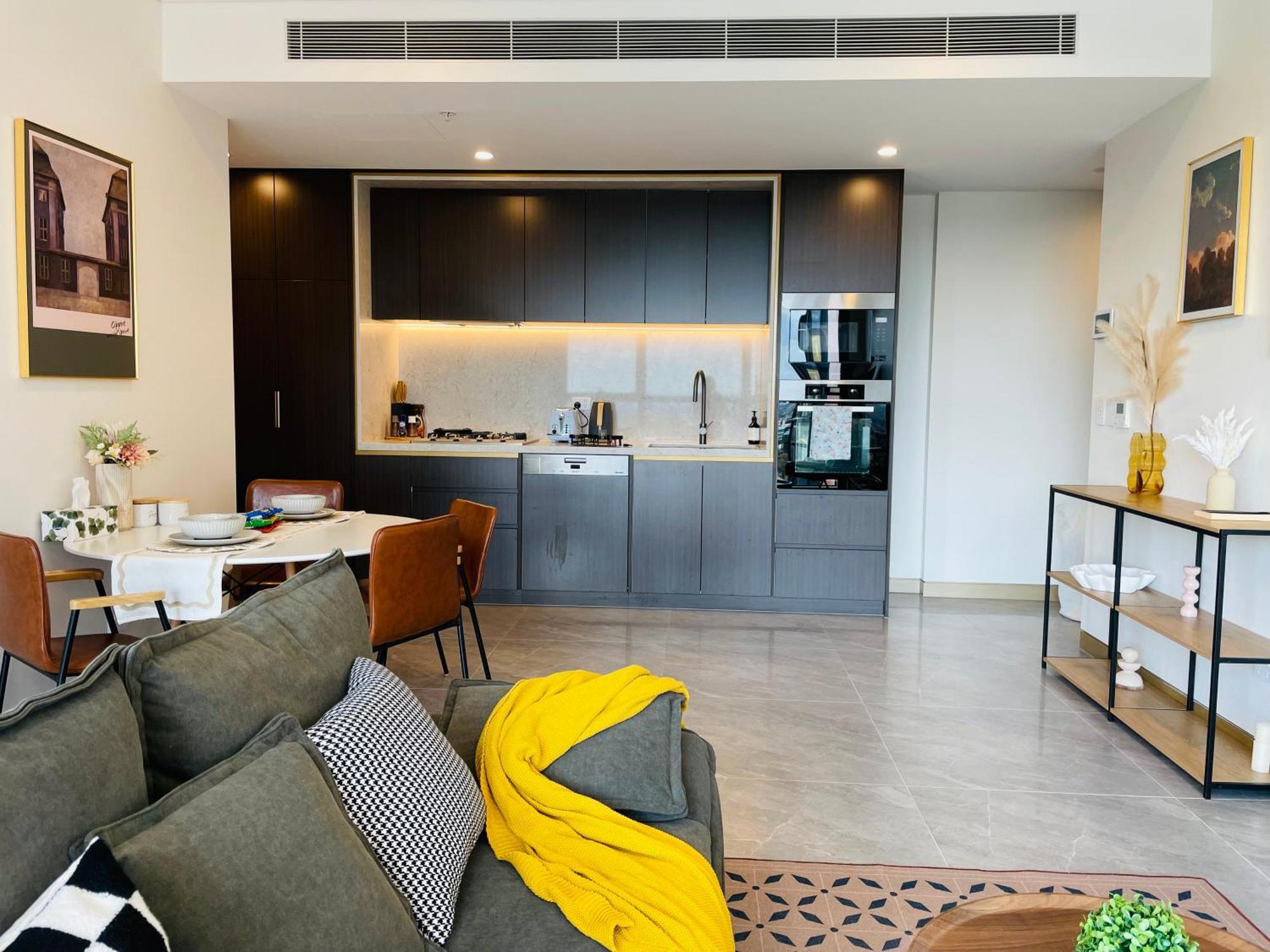 Modern St Leonards Apartment Sydney