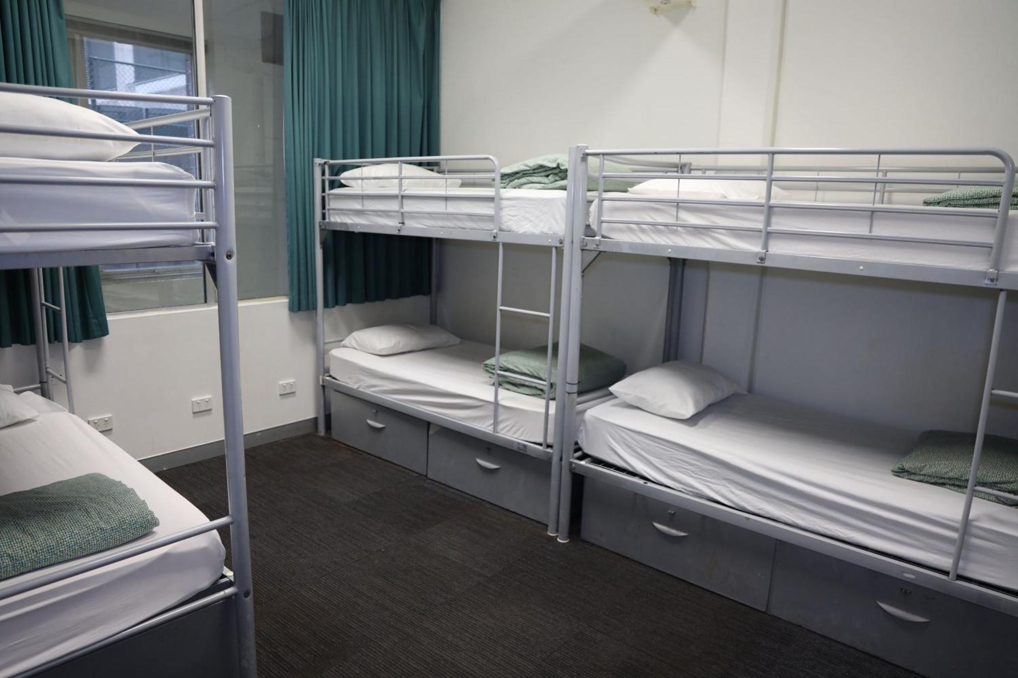Nomads Hostel *
