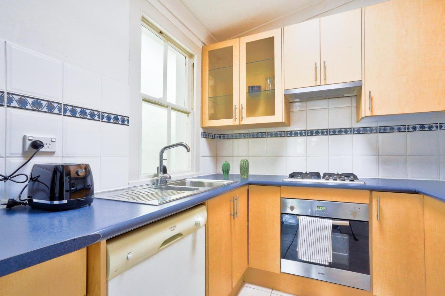 Awesome 2 Bedroom House Surry Hills Sydney