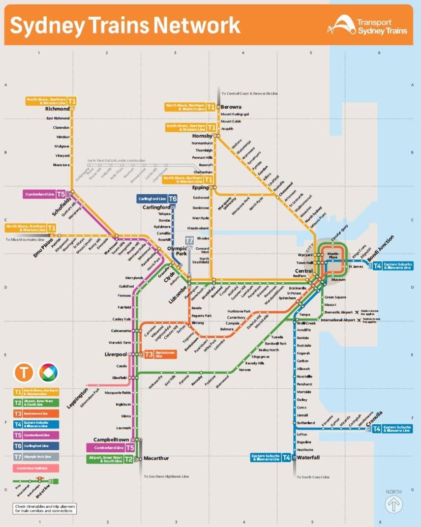 Bright Single - Seconds To Bus Station & Park - Close To Chinatown - Shared Bathroom * Sydney