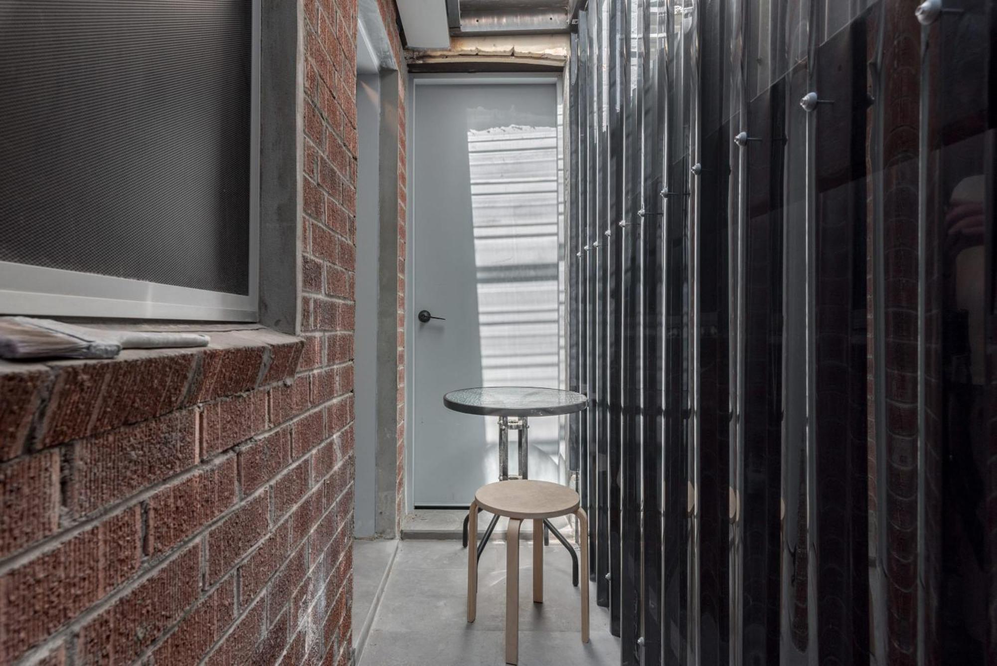 Homely Double - Ac - 1min Walk To - Close To Darling Harbour Chinatown Cbd - Shared Bathroom * Sydney