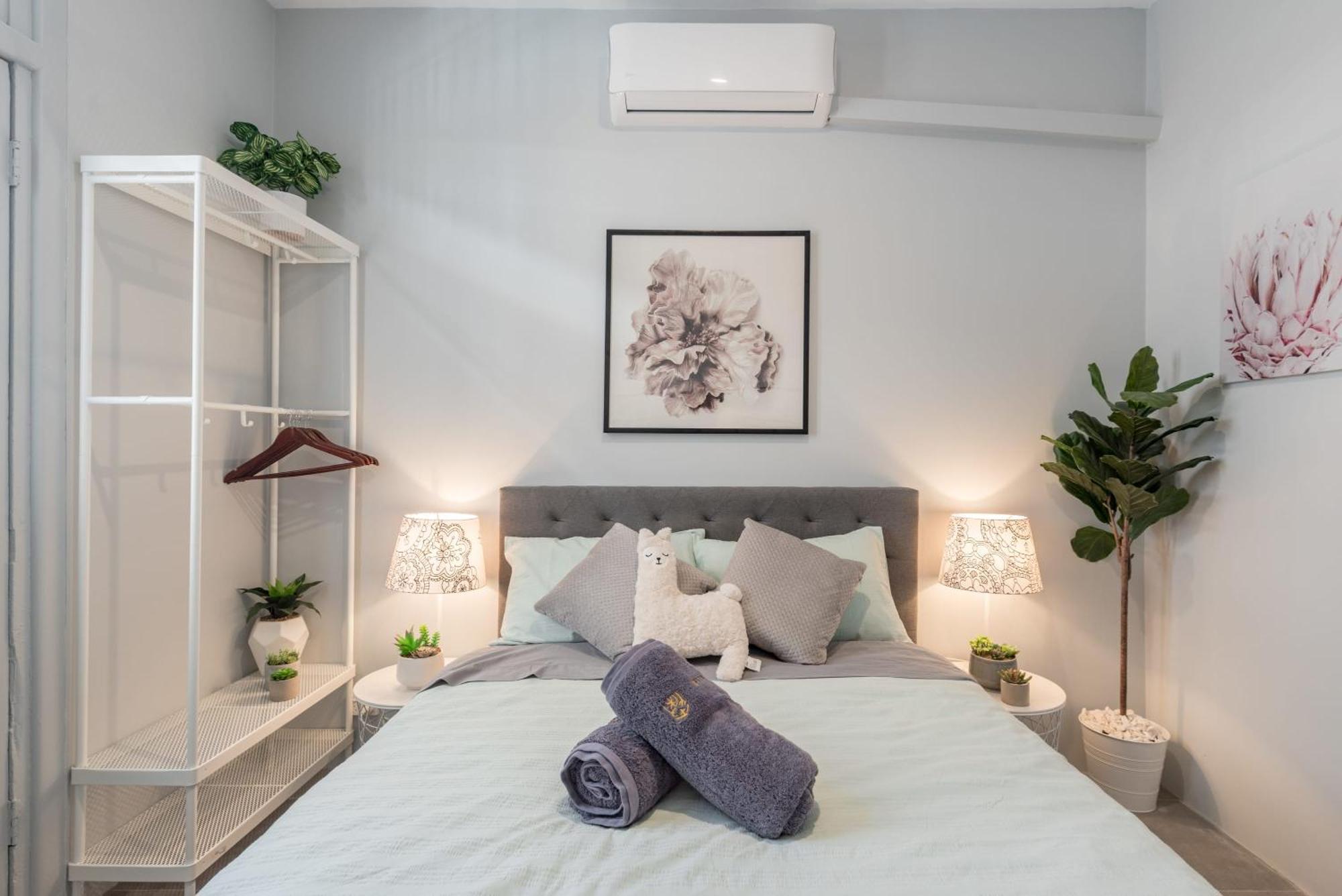 Guest house Homely Double - Ac - 1min Walk To - Close To Darling Harbour Chinatown Cbd - Shared Bathroom Sydney