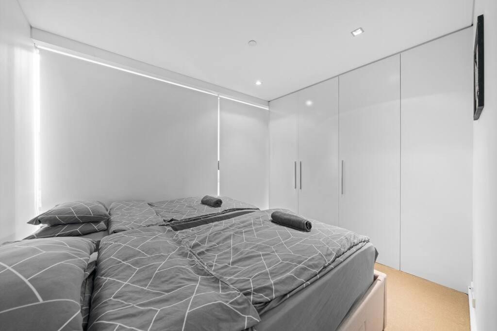Apartment Oversized Cbd Oasis