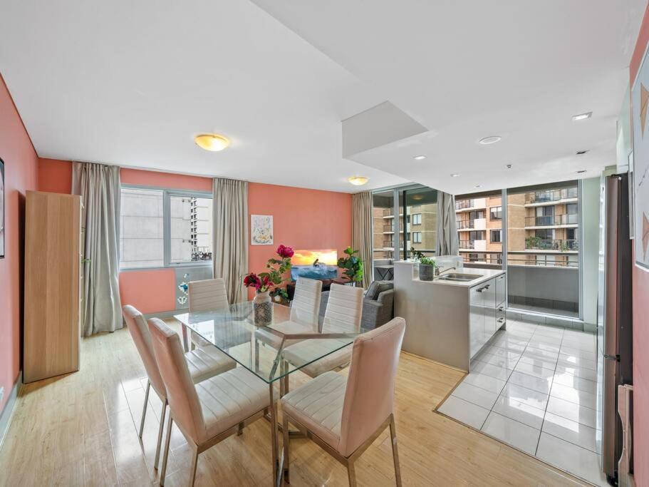 3bd Oasis * Sydney