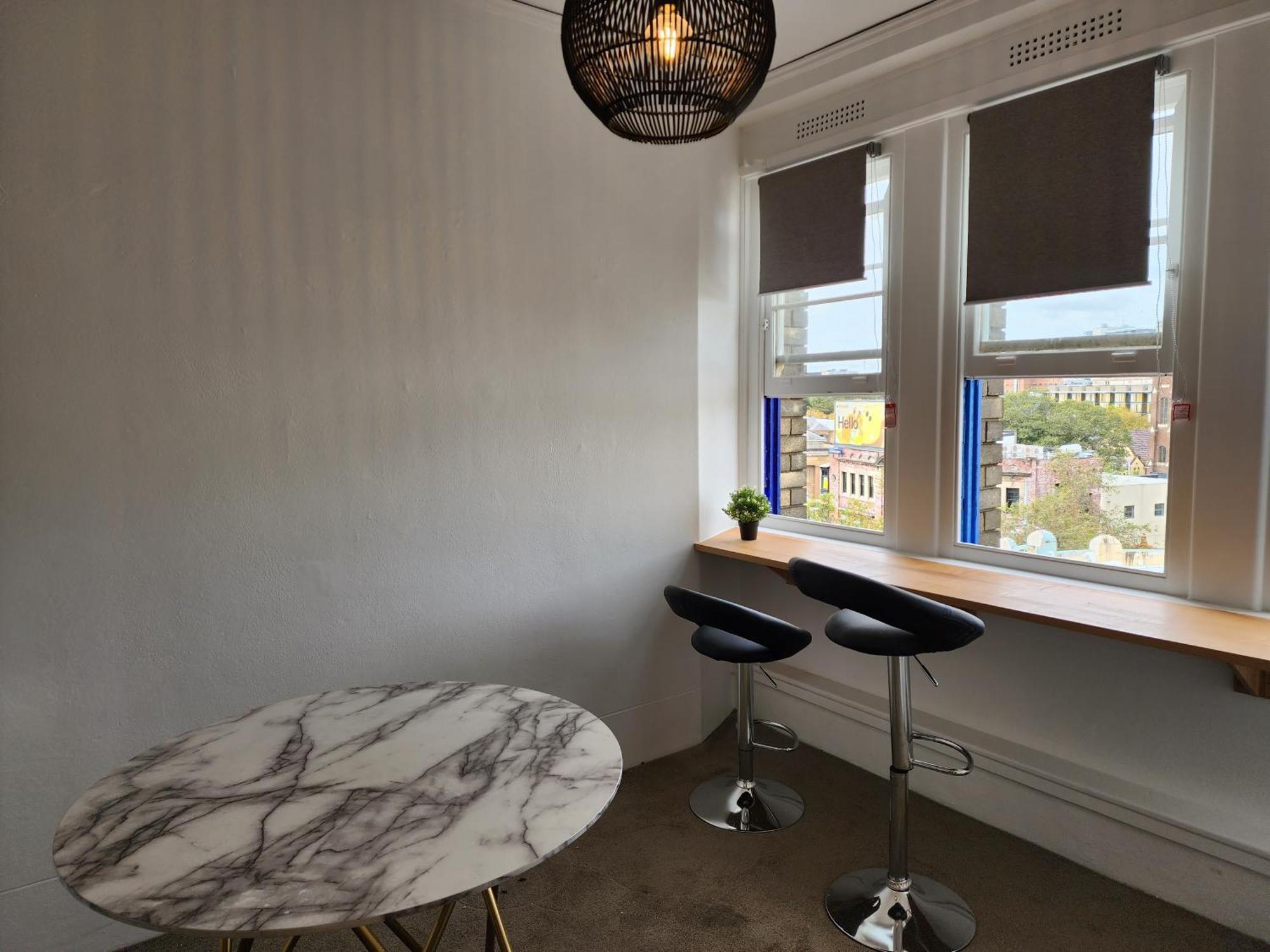 Cosy Studio In A Prime Surry Hills Location Sydney