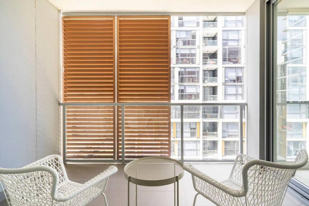 10m Lovely 2bedroom Abnb Near Airport & With Free Parking Sydney