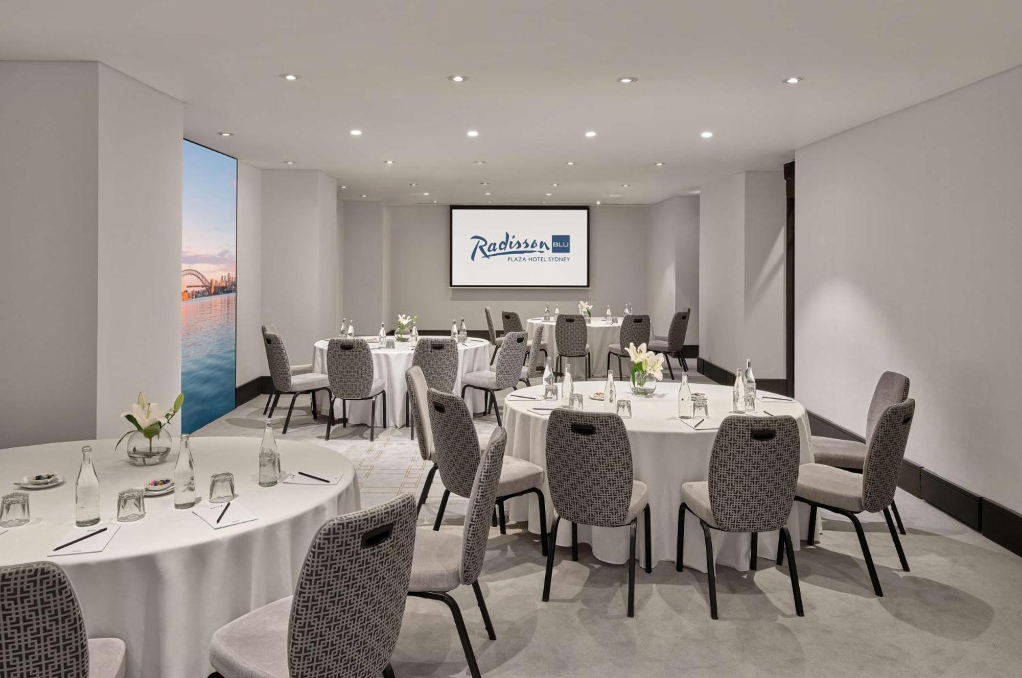 Radisson Blu Plaza