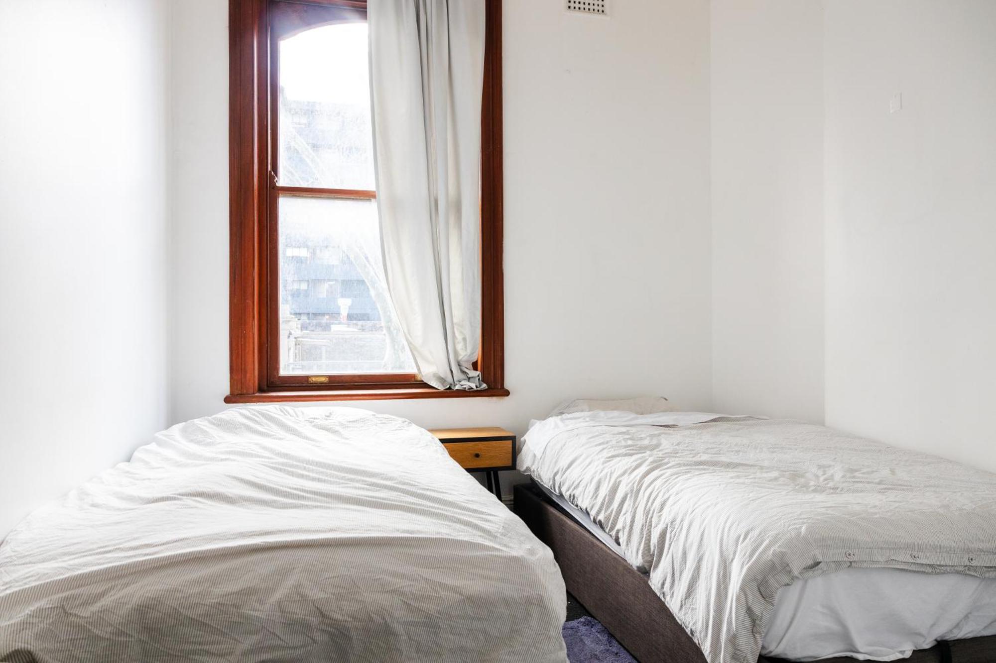 Surry Hostel