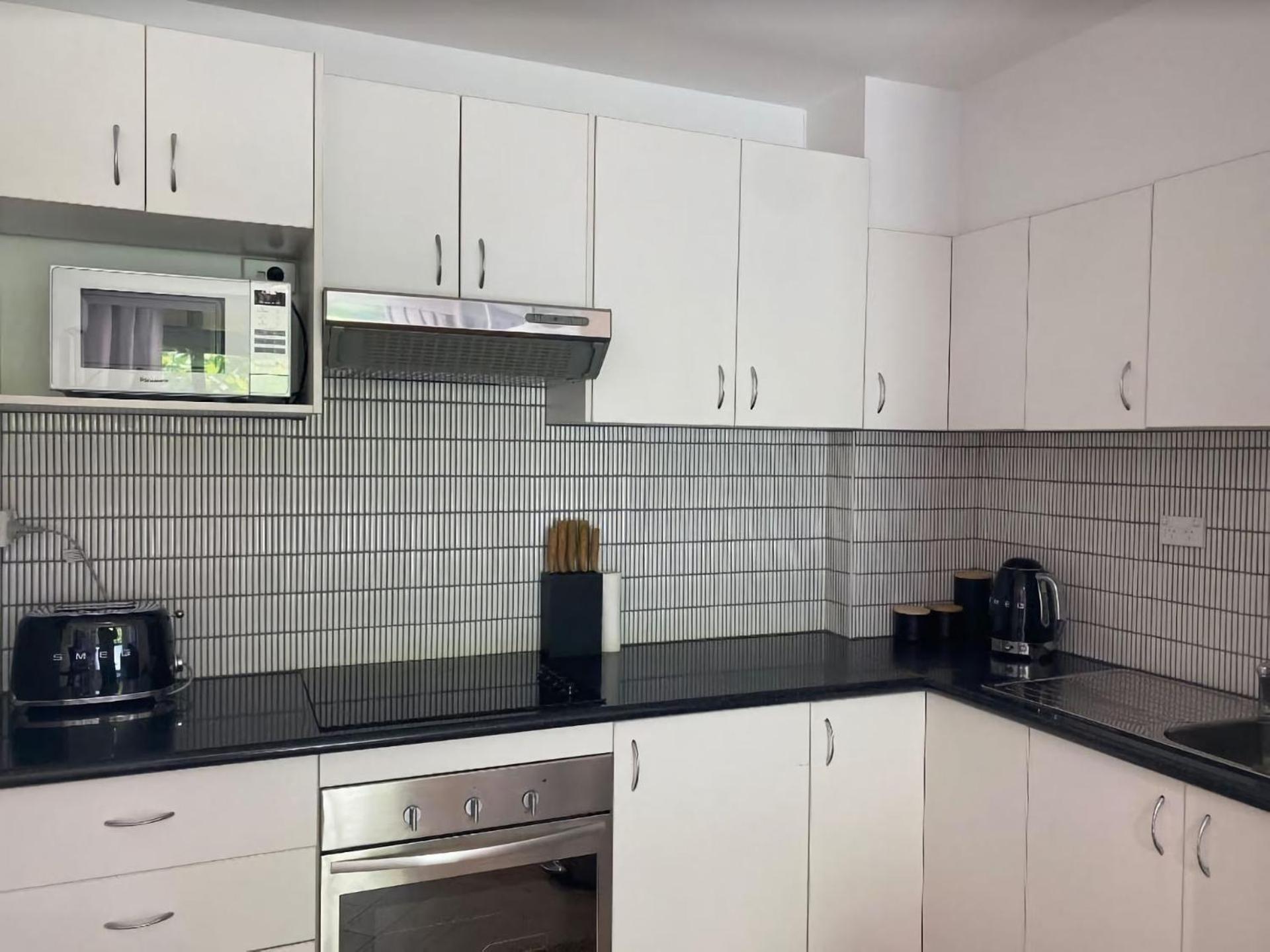 Cosy Retreat In Bondi Junction 1br Gem Sydney