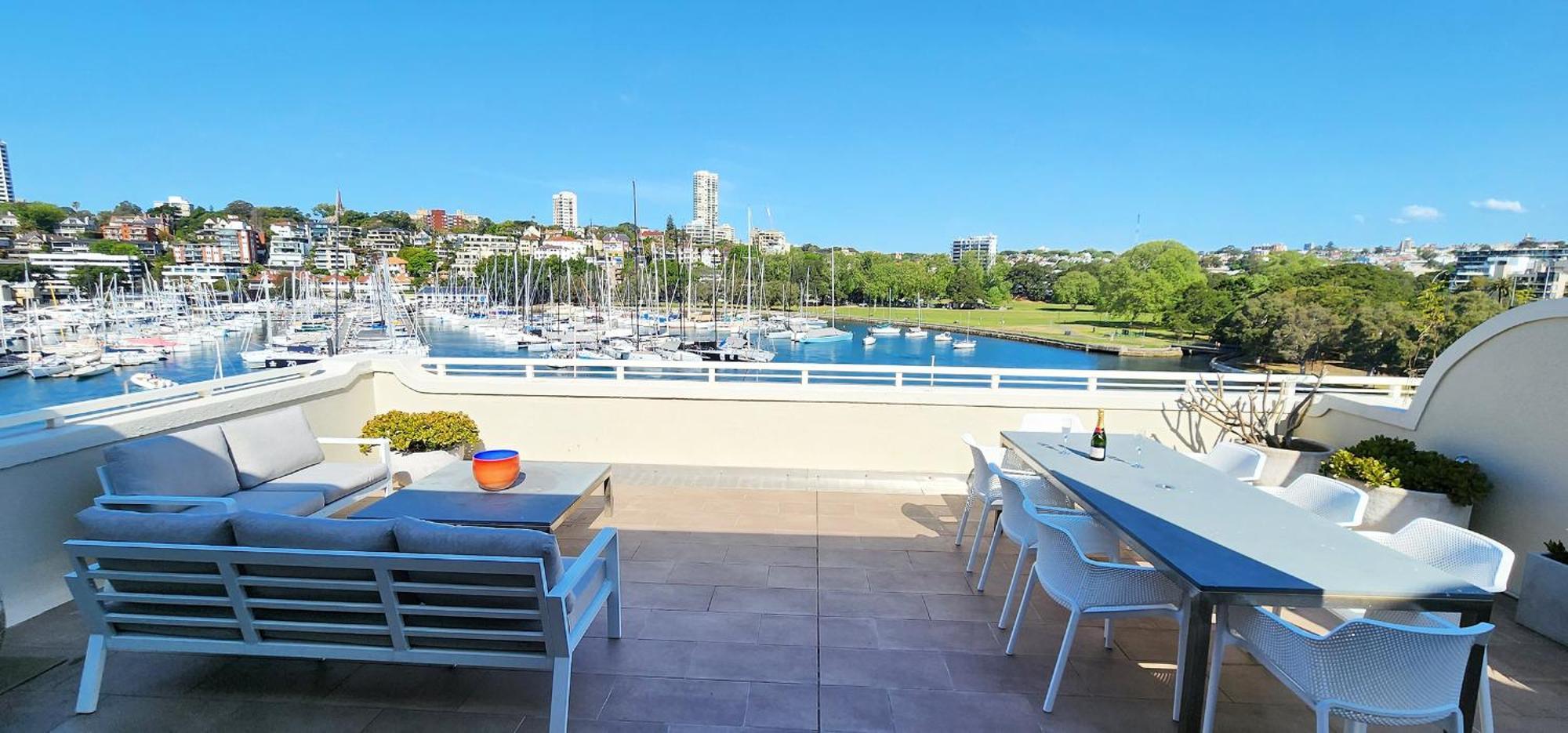 Apartment Absolute Waterfront With Oversized Private Terrace