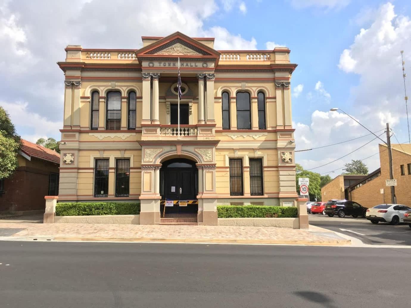Boutique Single - Centrally Located - External - Shared Bathroom Guest house Sydney