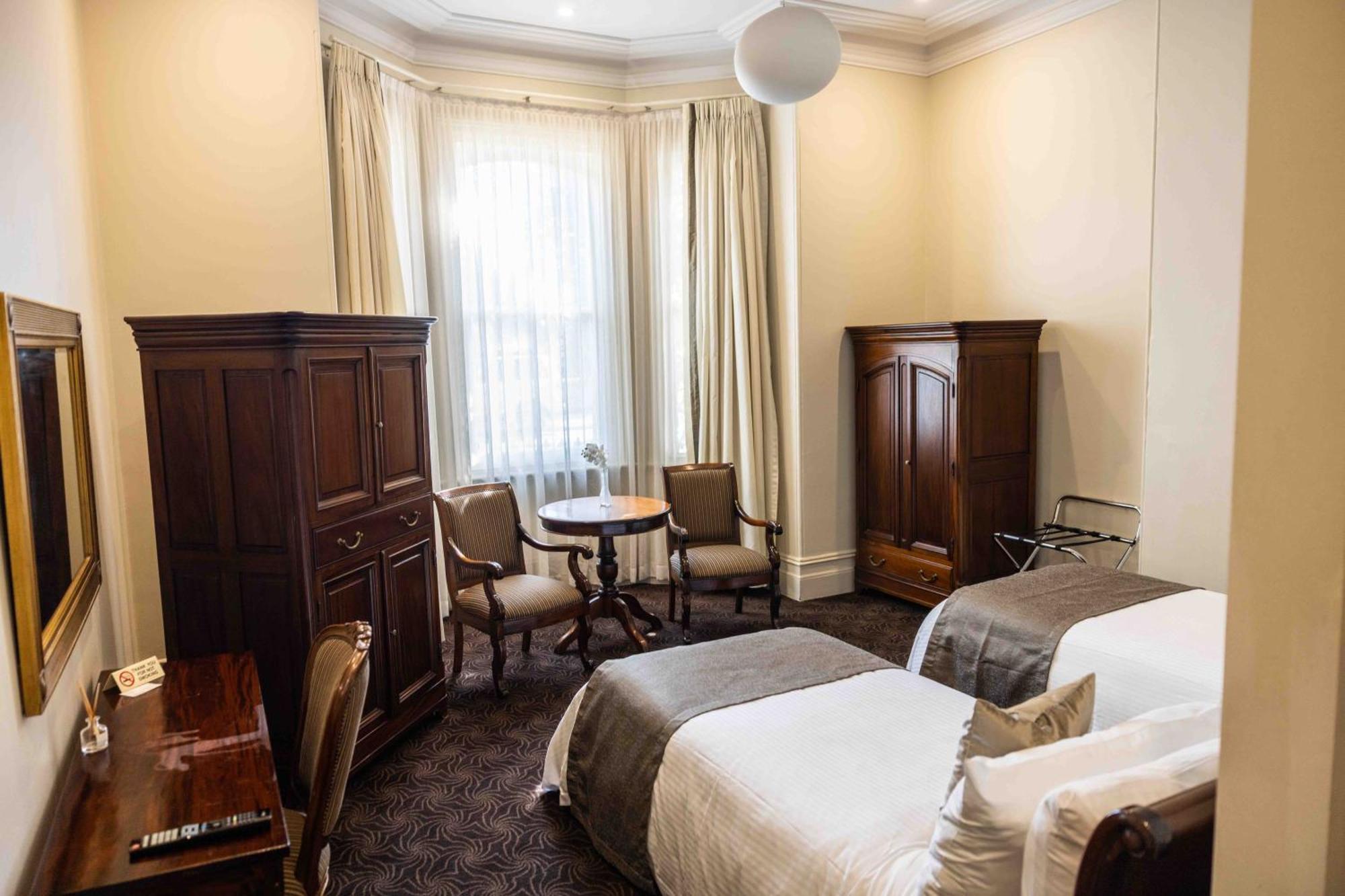 Royal Randwick Hotel