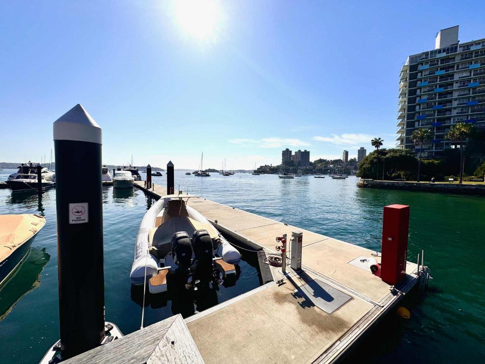 Harborside Walk To Shops Eateries Apartment *
