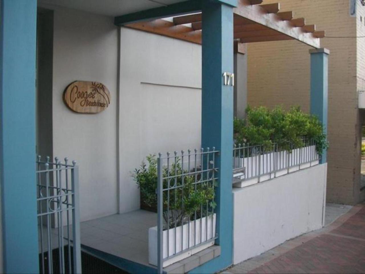 Coogee House Hostel Sydney