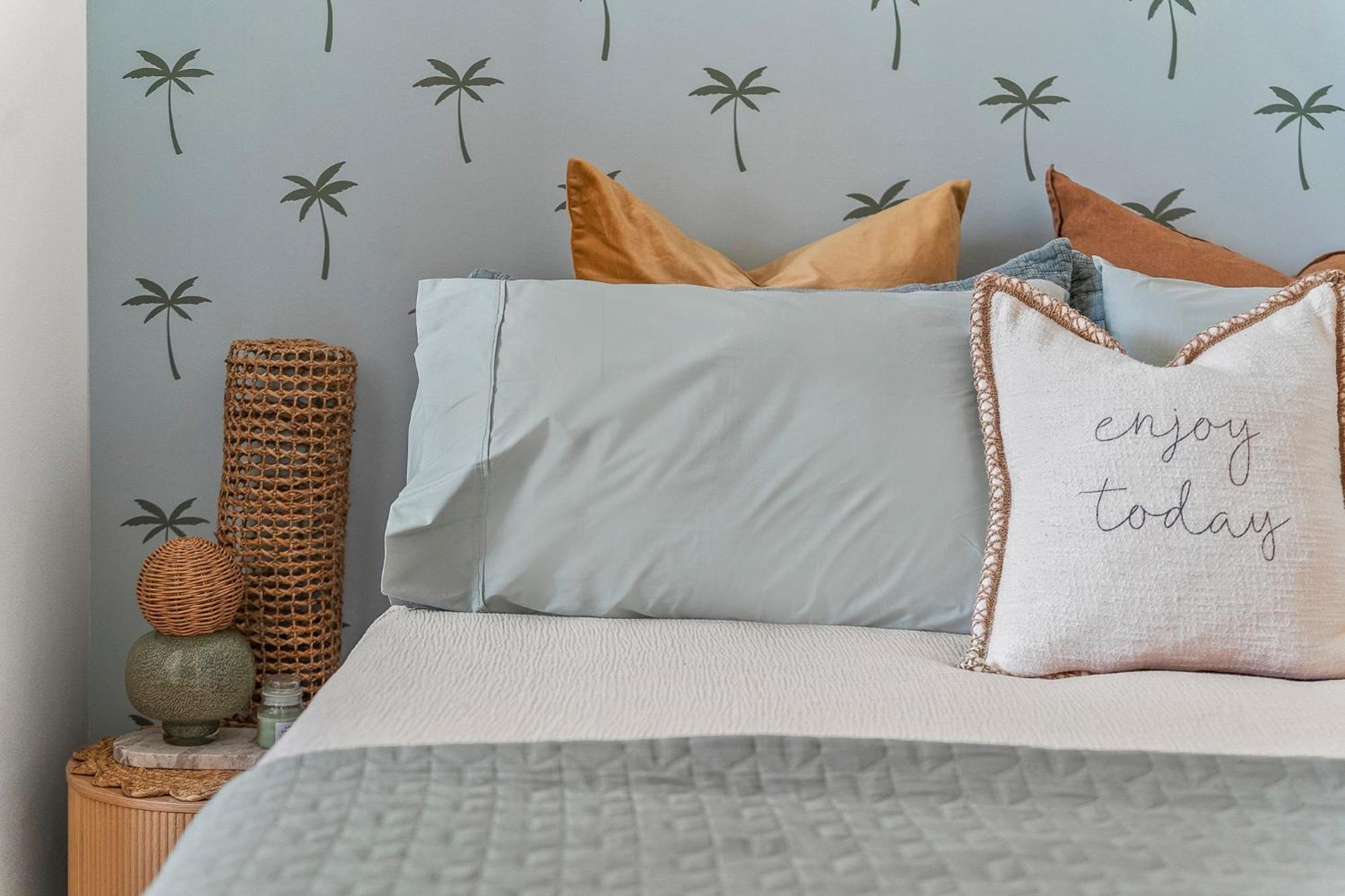 1 And 2 Bed - 500m To - Belle's At Bondi Sydney