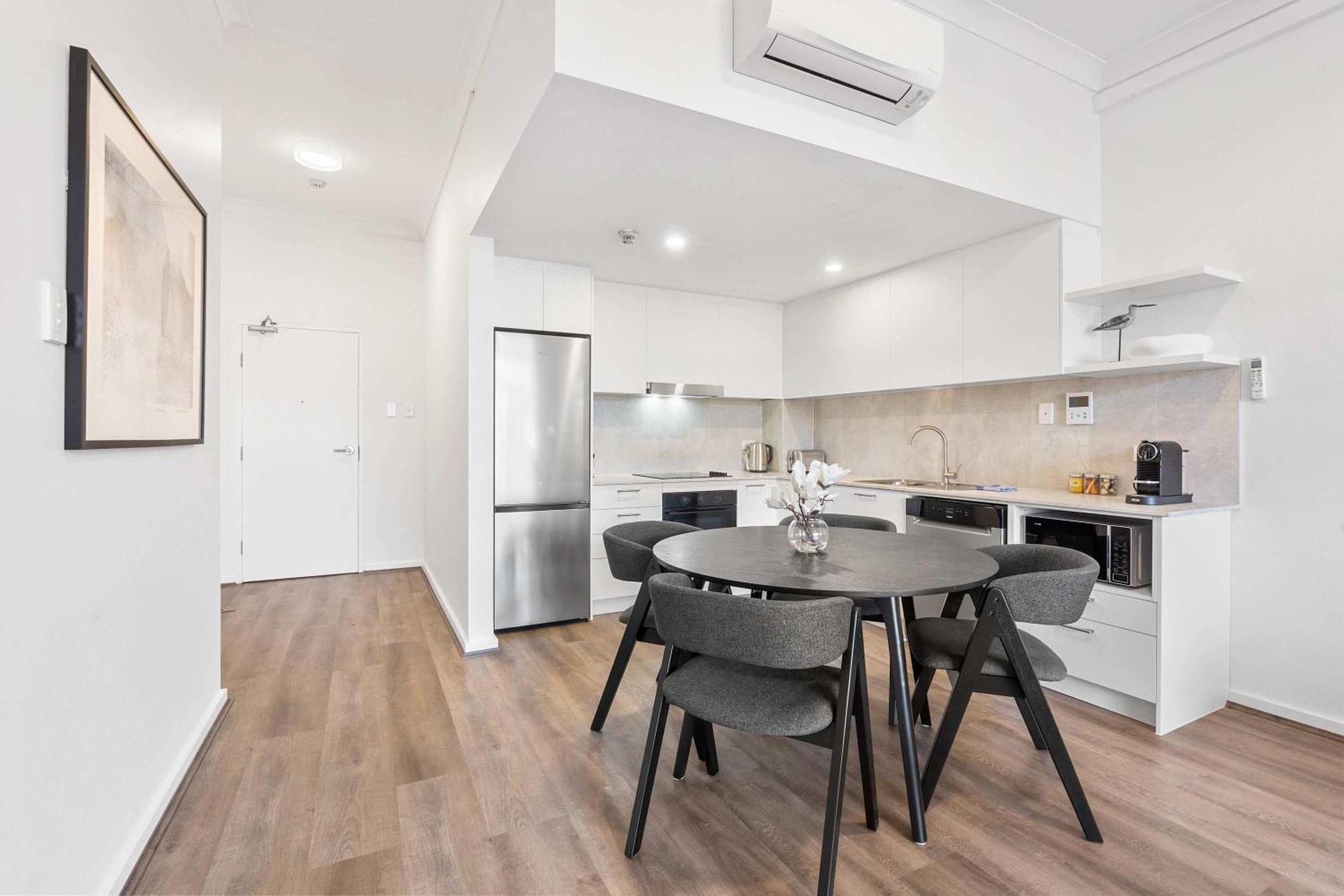 Camperdown Cozy Corner 9 Apartment Sydney