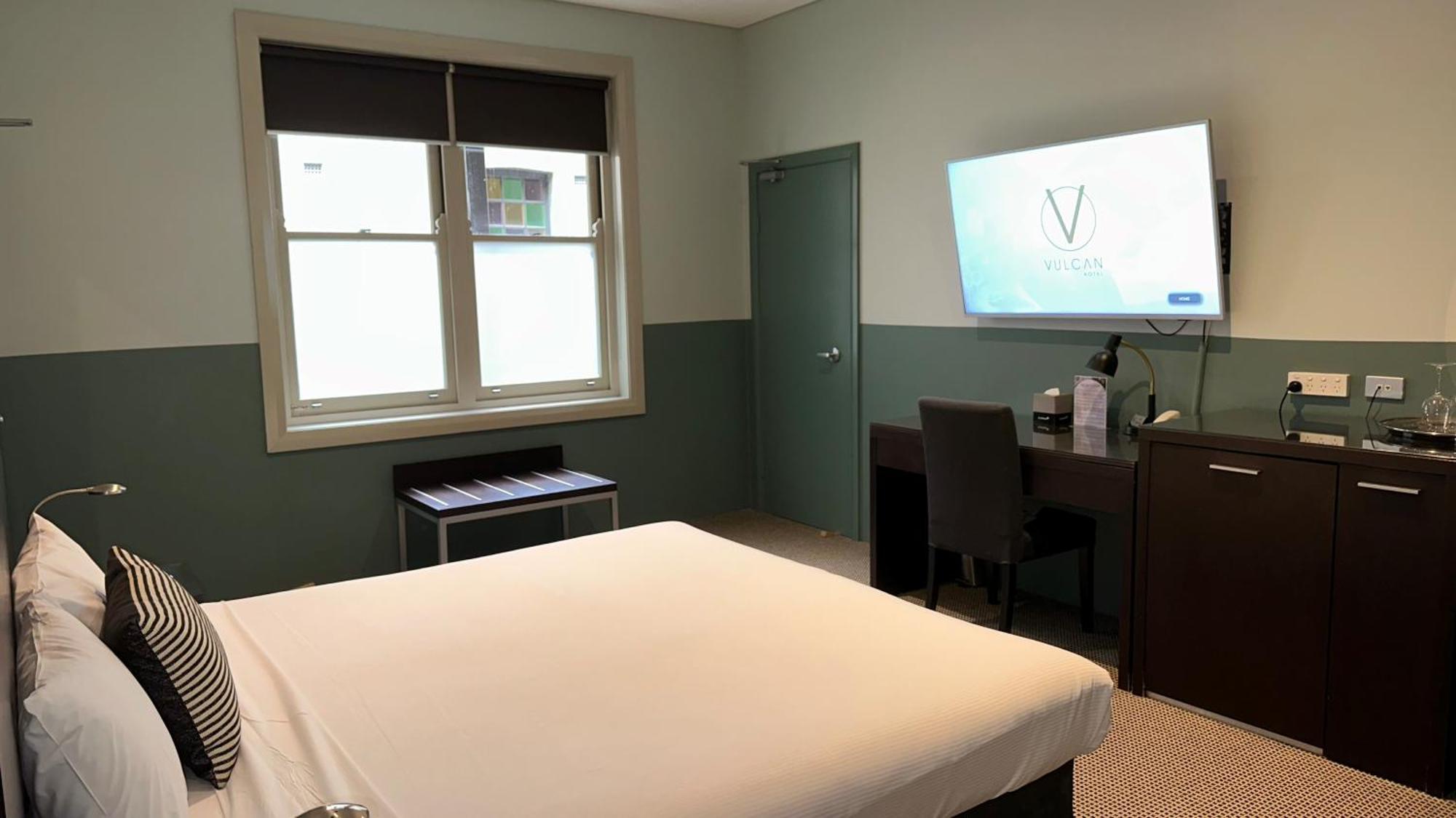 Vulcan 4* Sydney