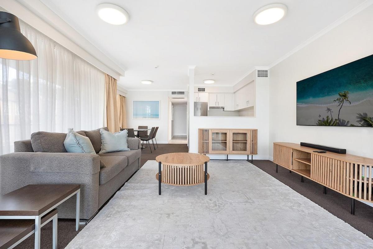 The Grande Esplanade 227 Apartment