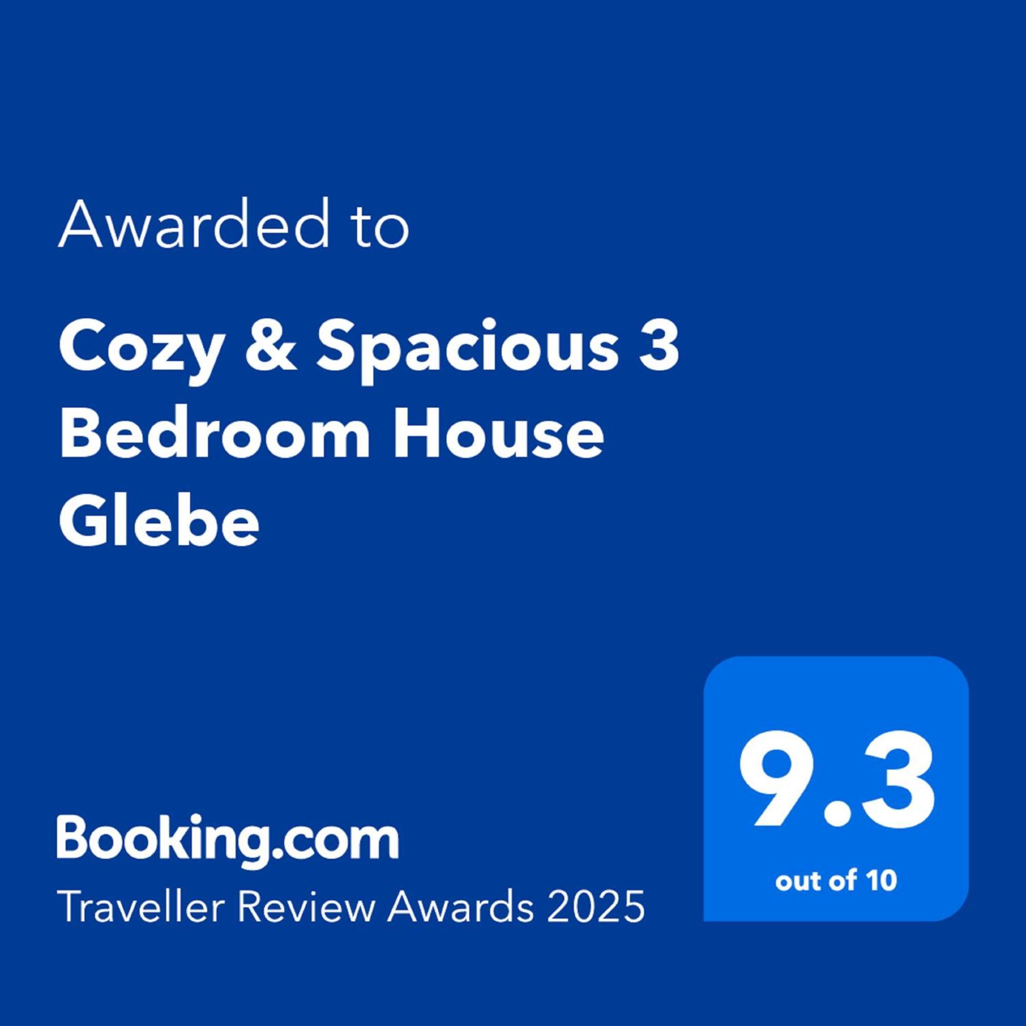 Cozy & Spacious 3 Bedroom House Glebe Holiday home