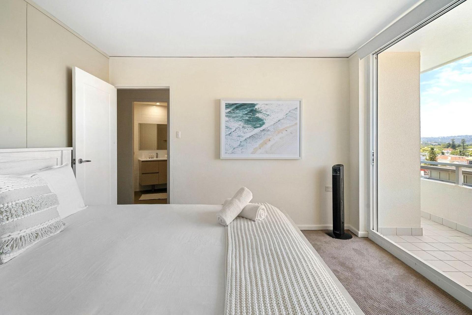 Oceanfront Serenity Amazing Views To Manly Apartment