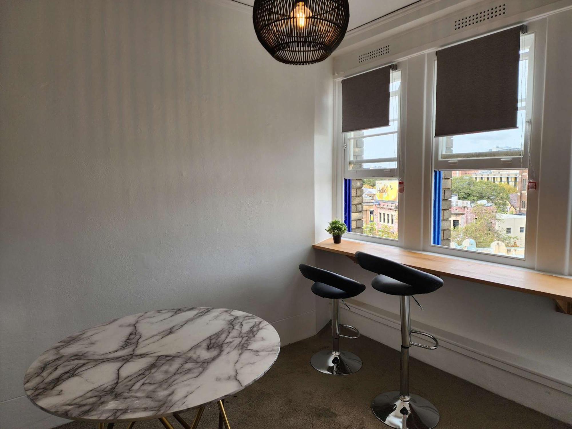Cosy Studio In A Prime Surry Hills Location Apartment *
