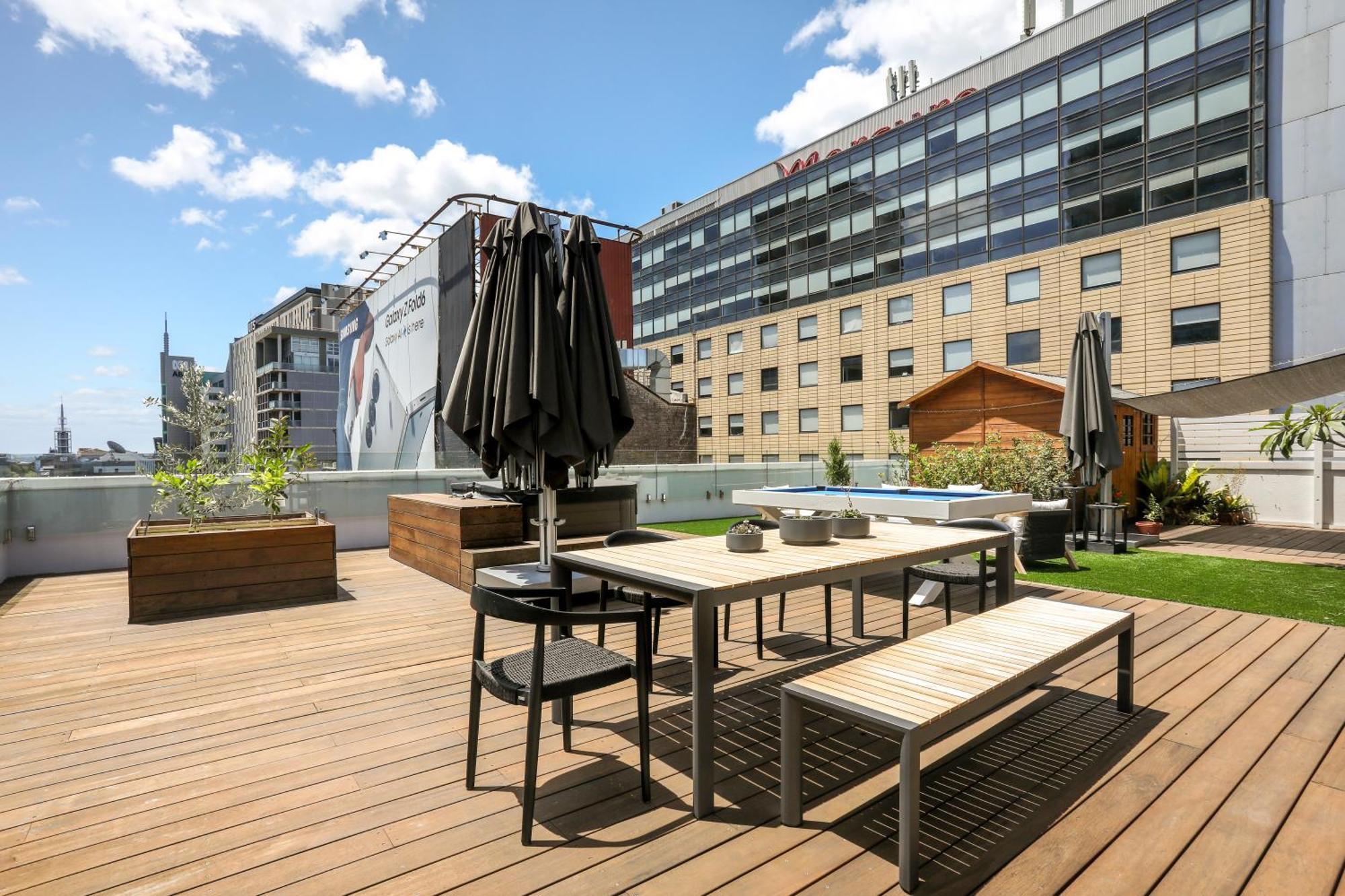 Chippendale Oasis - 3 Bed Penthouse With Terrace Apartment *