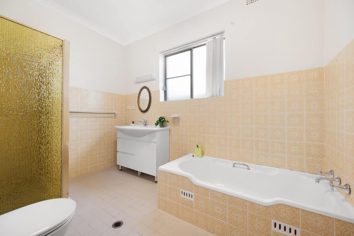 Croydon 4bed House Cls Burwood And Ashfield * Sydney