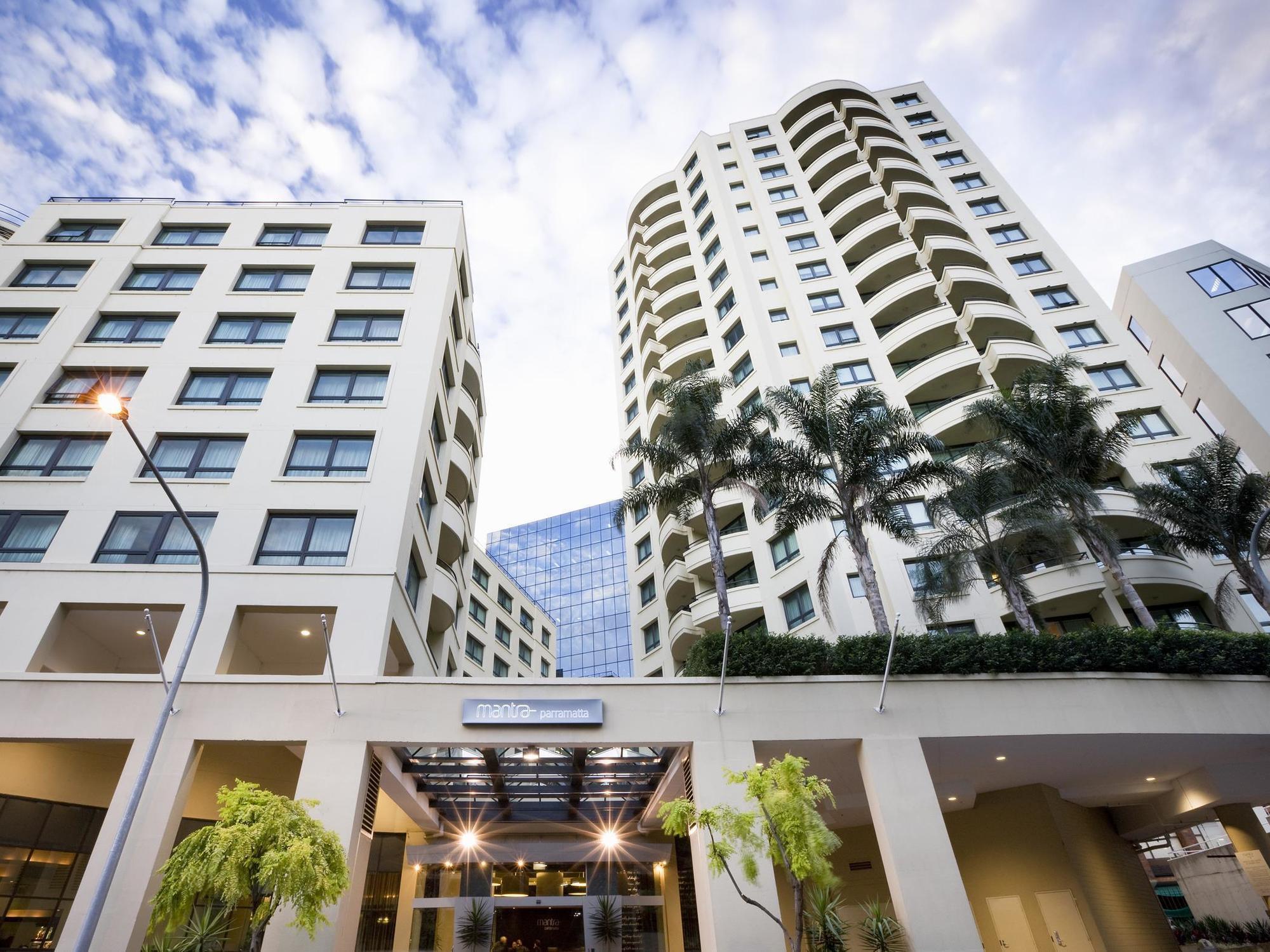 Mantra Parramatta Aparthotel