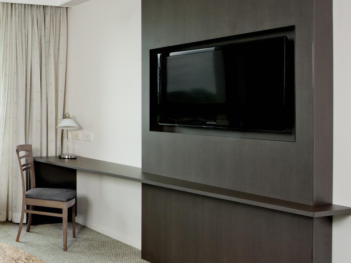 Mantra Parramatta 4*