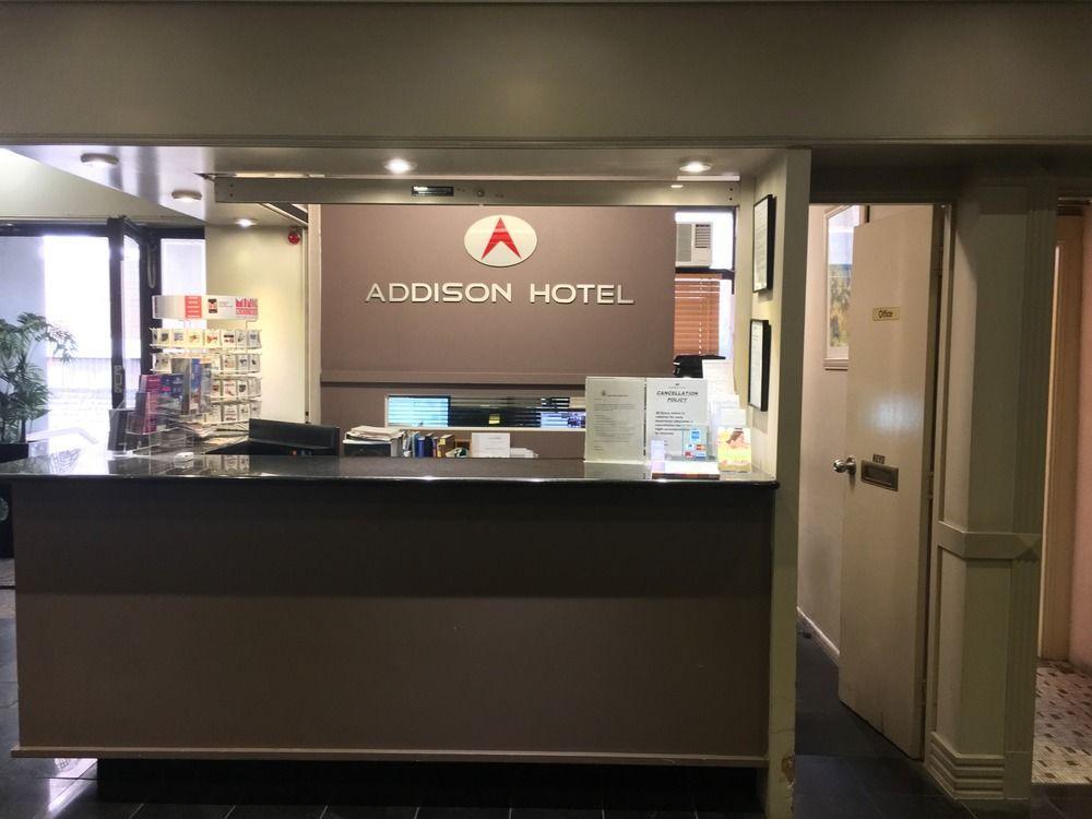 Addison 3*