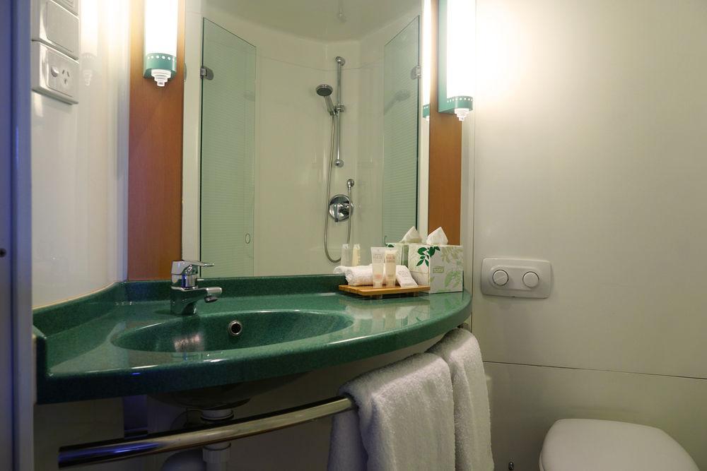 Ibis Airport Hotel