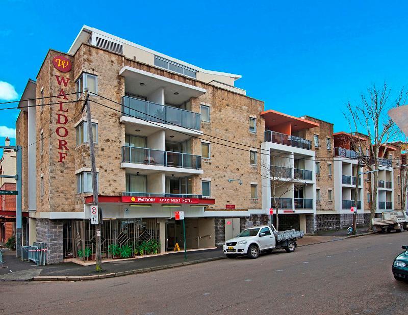 Nesuto Chippendale Aparthotel 4*