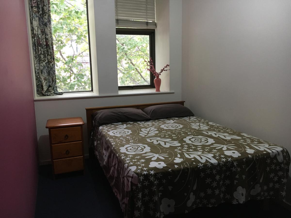 Hyde Park Backpackers Hostel