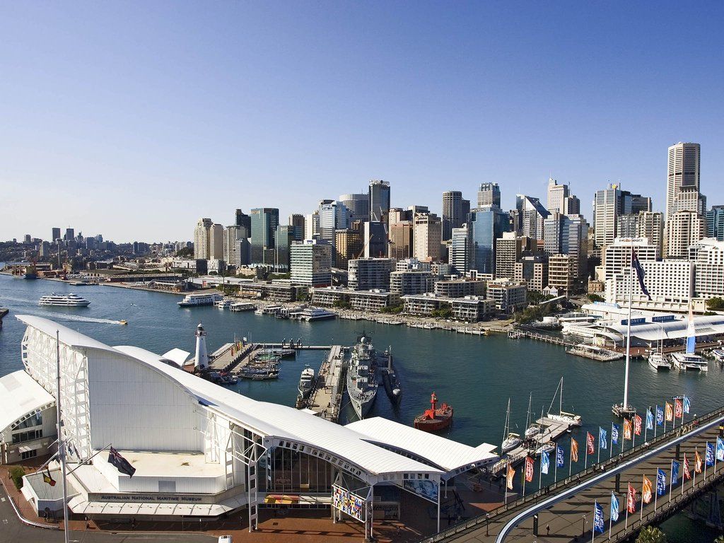 Ibis Barangaroo