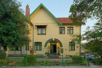 Hotel Neutral Bay Sydney