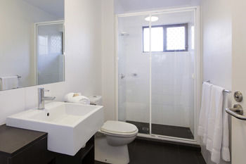 Hotel Western Sydney University Village- Parramatta Campus Sydney