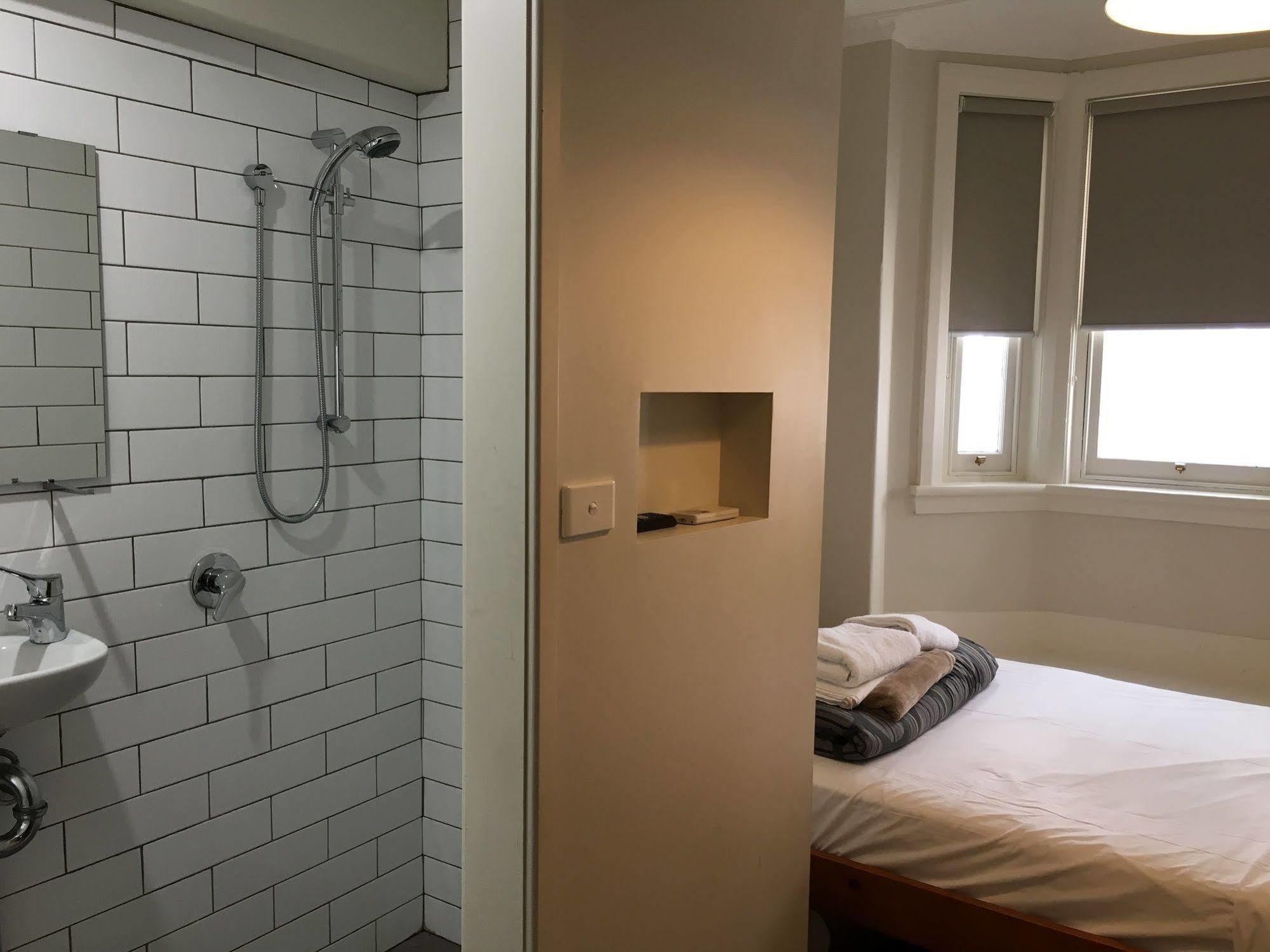 Highfield Private Hostel *
