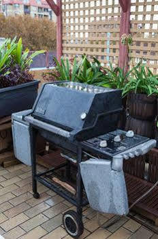 Evas Backpackers Hotel